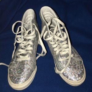 Vans off the wall holographic hightops SK8’Hi slim